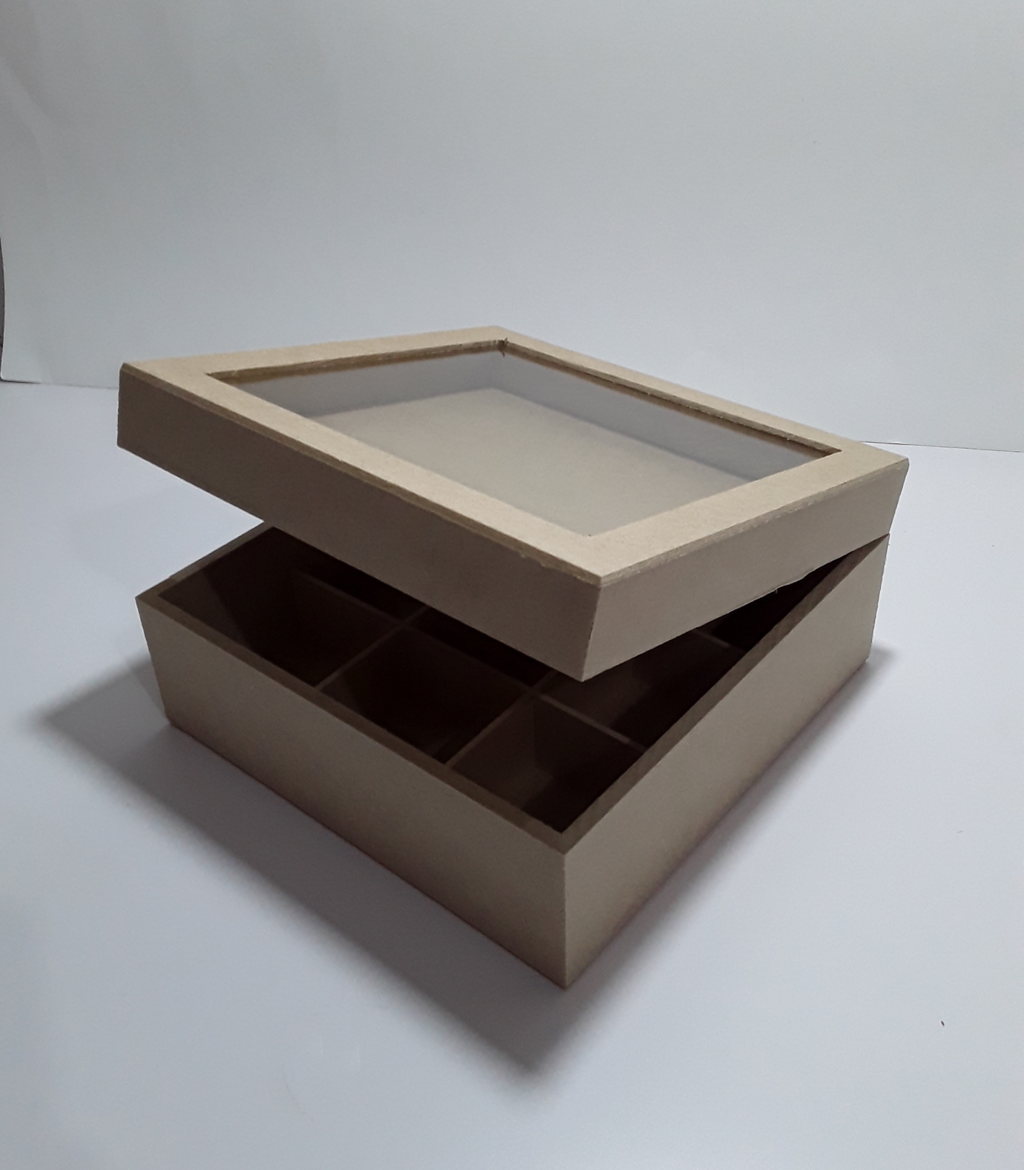 Caixa Chá c/ 9 div 22x22x10